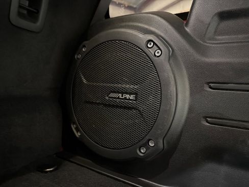 Used 2022 Jeep Wrangler Unlimited Sahara w/ Cold Weather Group image 34