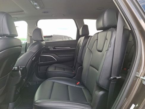 Used 2023 Kia Telluride S w/ S Sunroof Package AWD/4WD image 12