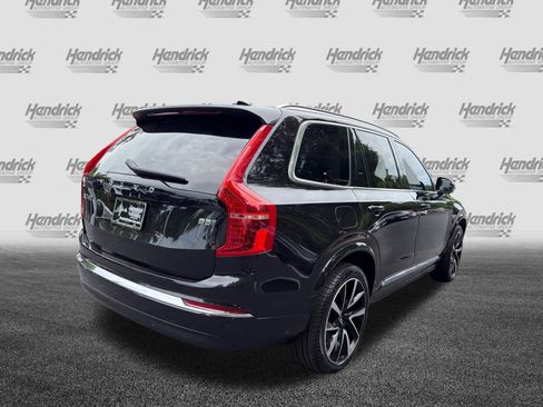 Certified 2023 Volvo XC90 B5 Plus AWD/4WD image 10