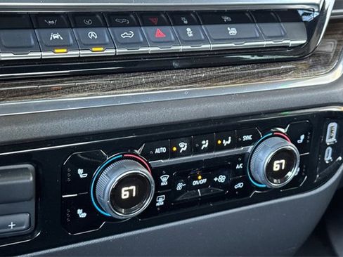 Used 2025 Chevrolet Silverado 1500 LT image 20