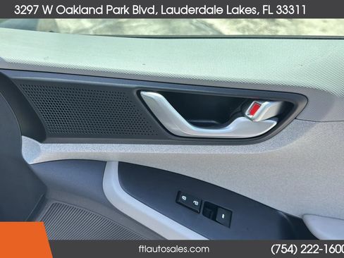 Used 2018 Hyundai Ioniq Blue FWD image 34