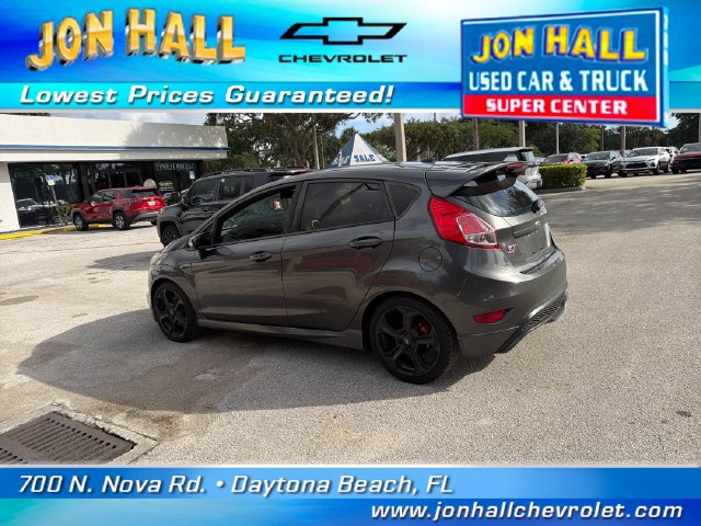 Used 2017 Ford Fiesta ST FWD image 6