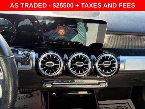 Used 2021 Mercedes-Benz GLB 250 image 22