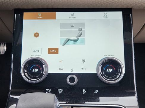 Used 2021 Land Rover Range Rover Velar R-Dynamic S image 18