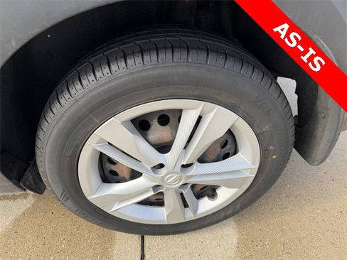 Used 2019 Nissan Kicks S w/ Exterior Electronics Package image 7