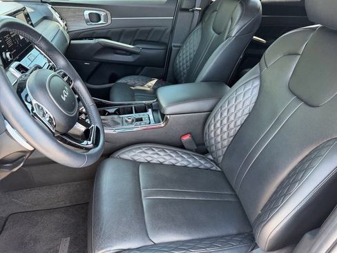 Used 2023 Kia Sorento SX Prestige AWD/4WD image 10