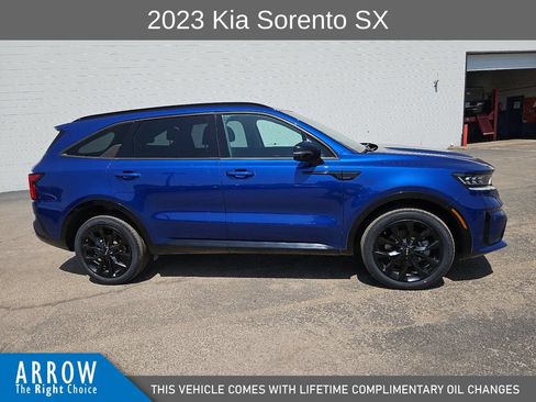 Used 2023 Kia Sorento SX AWD/4WD image 14