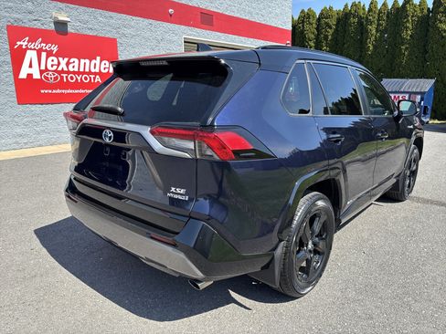 Used 2020 Toyota RAV4 XSE w/ All Weather Liner Package AWD/4WD image 3