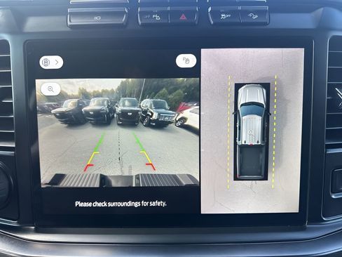 Used 2023 Ford F250 Lariat w/ Lariat Ultimate Package image 23