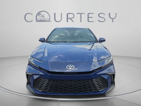 Used 2026 Toyota Camry SE FWD image 8
