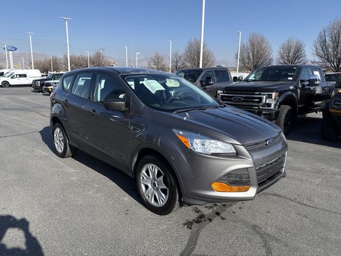 Used 2014 Ford Escape S image 7