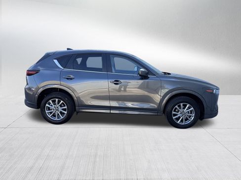 Certified 2024 MAZDA CX-5 AWD 2.5 S w/ Preferred Package image 5