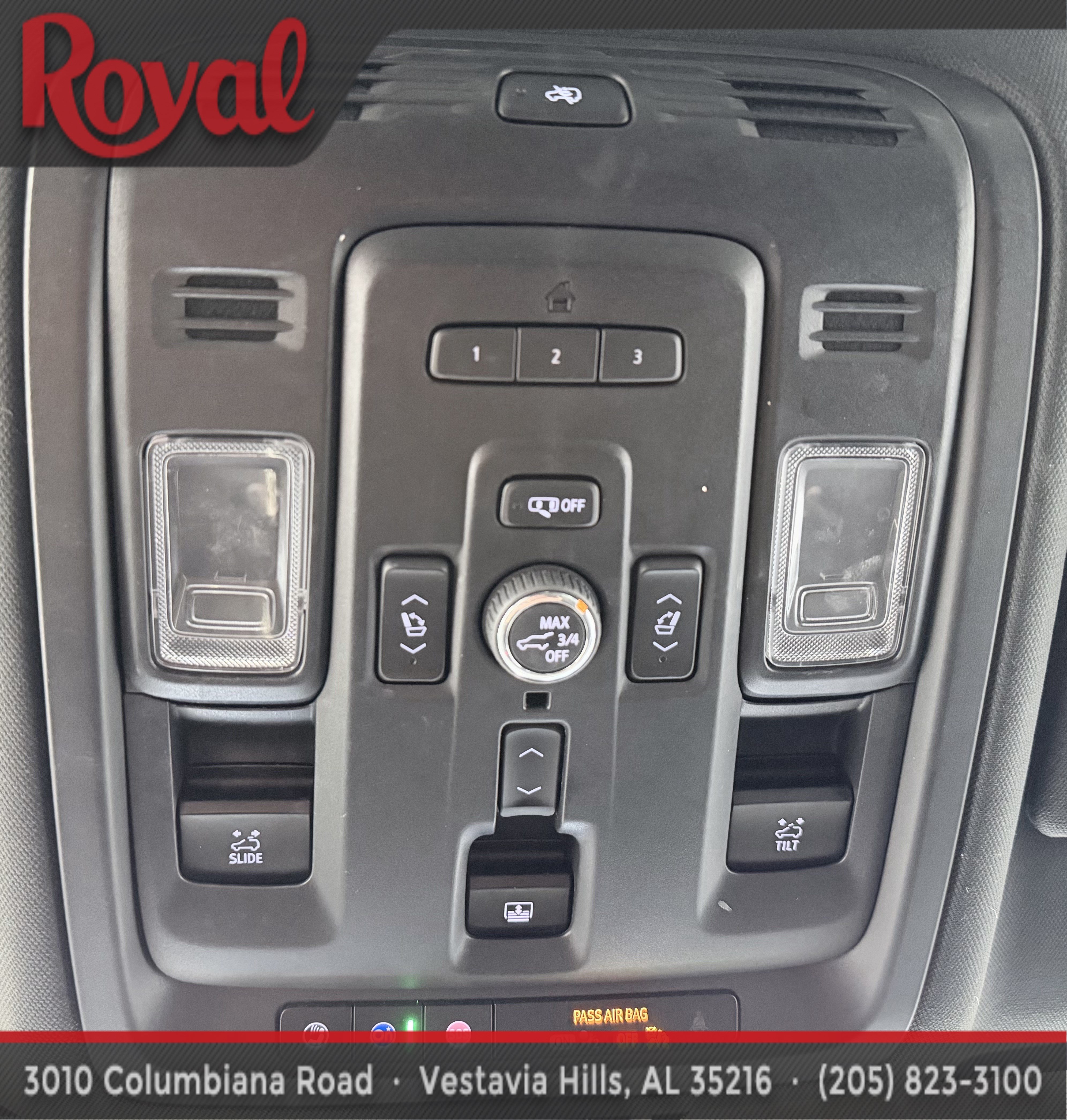 Used 2021 GMC Yukon XL Denali w/ Advanced Technology Package AWD/4WD image 28