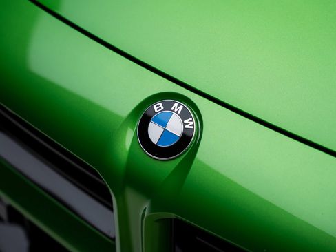 Used 2025 BMW M2 w/ Lighting Package RWD image 13