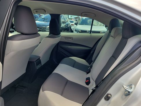 Used 2023 Toyota Corolla LE FWD image 18