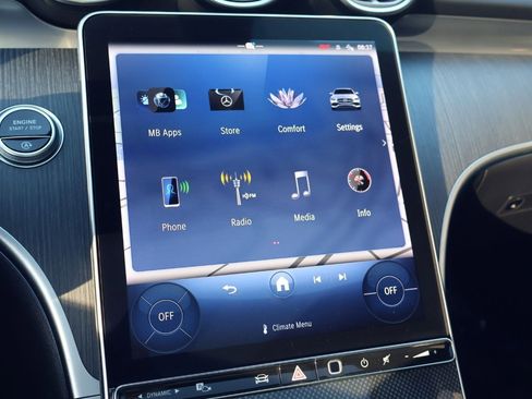 Used 2022 Mercedes-Benz C 300 Sedan image 17