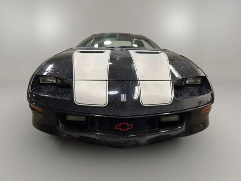 Used 1997 Chevrolet Camaro Z28 w/ Preferred Equipment Group 2 image 7