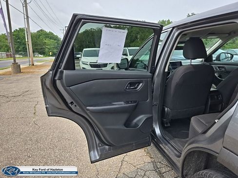 Used 2024 Nissan Rogue S AWD/4WD image 35