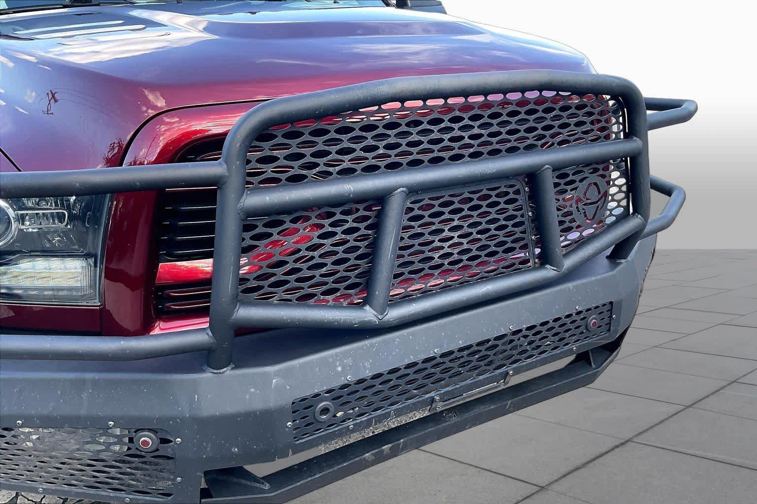 Used 2018 RAM 2500 Laramie w/ Sport Appearance Group AWD/4WD image 29