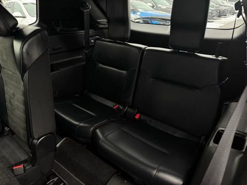 Used 2025 Mitsubishi Outlander Trail Edition image 21