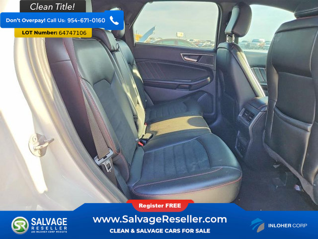 Used 2022 Ford Edge ST-Line w/ Class II Trailer Tow Package AWD/4WD image 15
