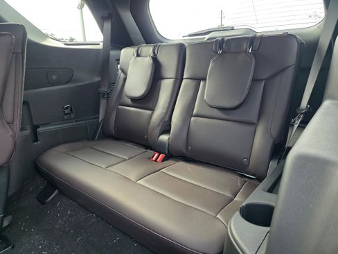 New 2026 Ford Explorer Platinum RWD image 14