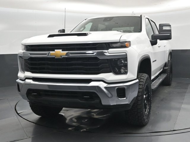 Used 2026 Chevrolet Silverado 2500 LT AWD/4WD image 36