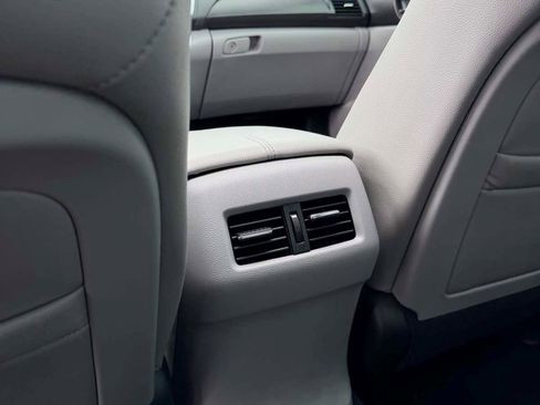 Used 2013 Honda Accord EX-L image 29