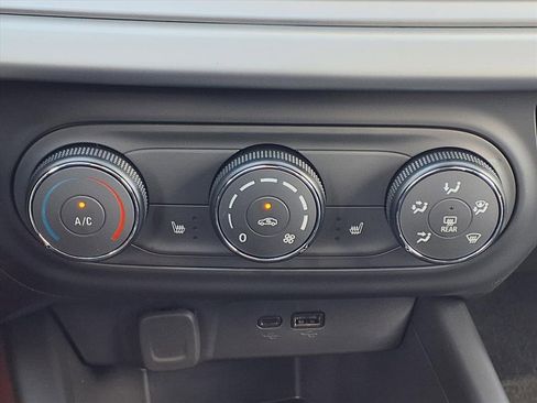 New 2026 Chevrolet Trax LS w/ LS Convenience Package image 13