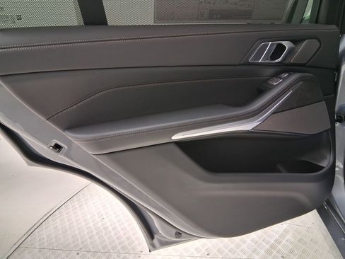 New 2026 BMW X7 xDrive40i image 28