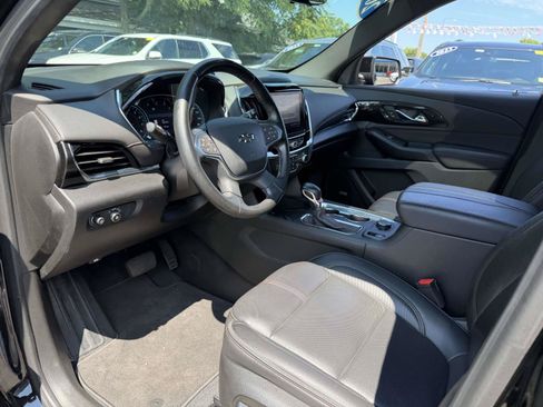 Certified 2023 Chevrolet Traverse RS AWD/4WD image 13