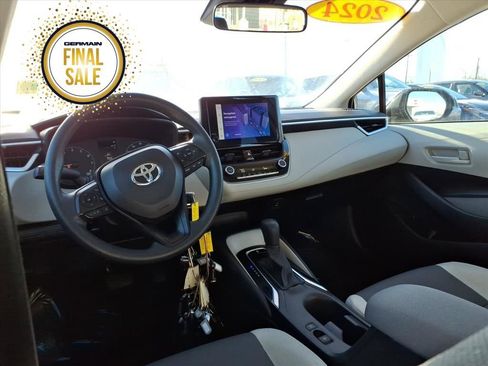 Used 2024 Toyota Corolla LE image 10