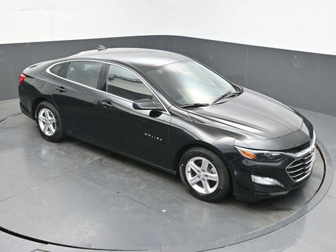 Used 2023 Chevrolet Malibu LT FWD image 25
