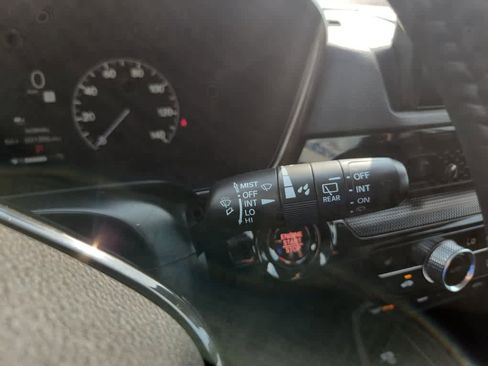 Used 2024 Honda CR-V EX-L image 33