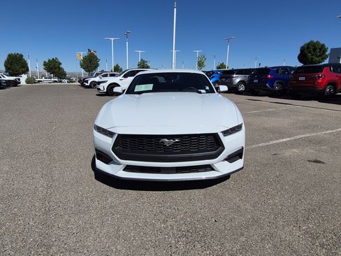 Used 2024 Ford Mustang Coupe RWD image 8