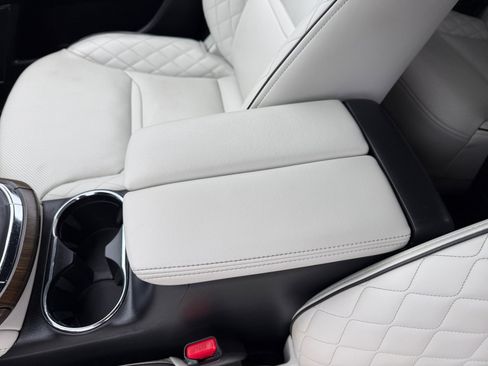 Certified 2023 MAZDA CX-9 Signature image 14