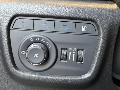 Used 2024 Jeep Grand Cherokee Limited 4xe AWD/4WD image 28