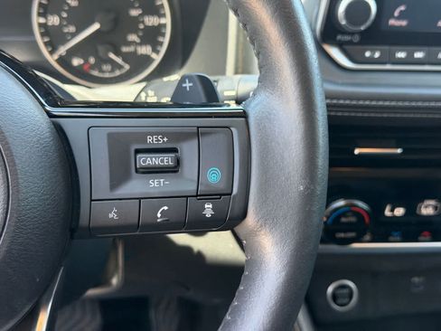 Certified 2021 Nissan Rogue SL FWD image 21