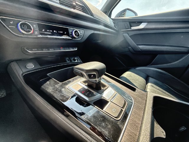 Used 2024 Audi Q5 2.0T Premium Plus AWD/4WD image 19