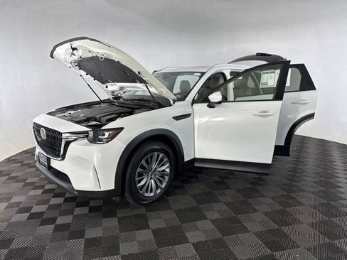 Used 2024 MAZDA CX-90 3.3 Turbo w/ Preferred Plus AWD/4WD image 10