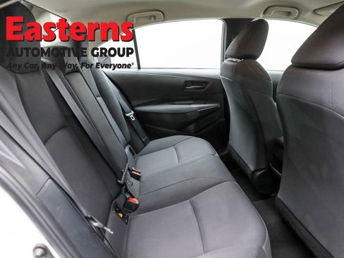 Used 2022 Toyota Corolla LE image 21