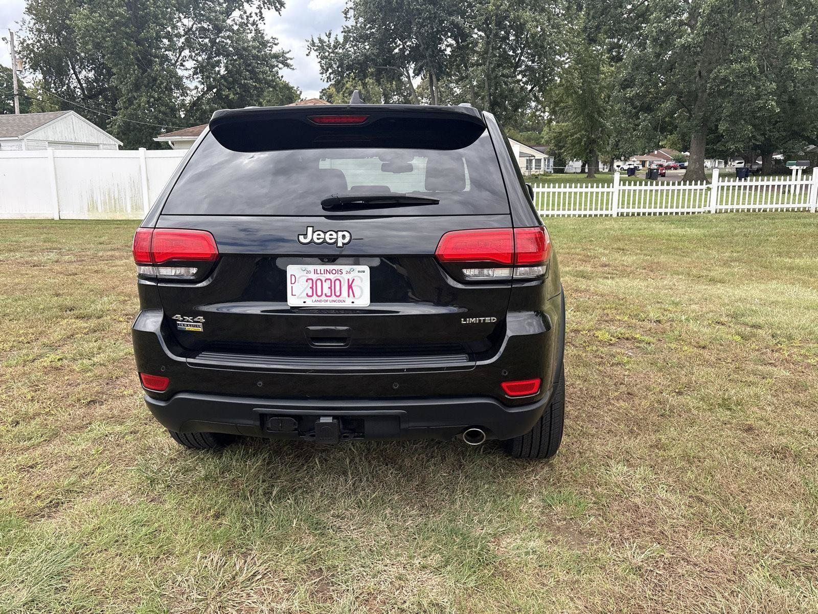 Used 2015 Jeep Grand Cherokee Limited w/ Luxury Group II AWD/4WD image 6