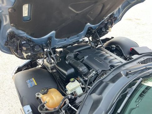 Used 2007 Saturn Sky RWD image 16