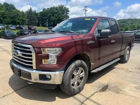 Used 2015 Ford F150 XLT w/ Equipment Group 302A Luxury AWD/4WD image 10
