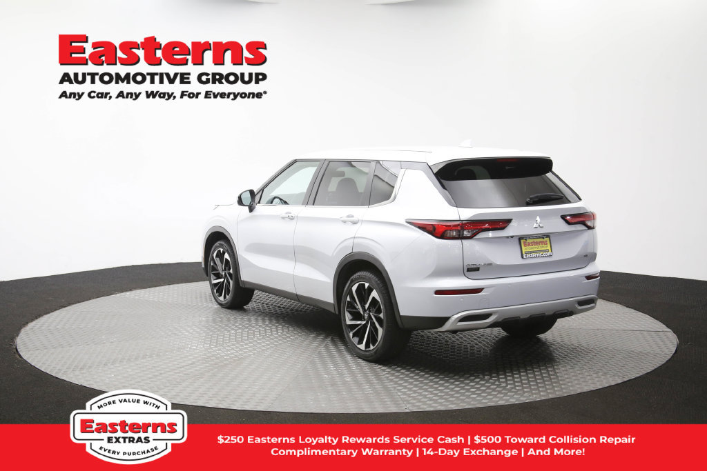 Used 2024 Mitsubishi Outlander SE AWD/4WD image 67