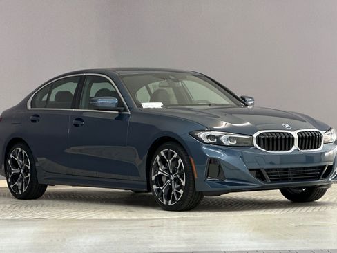Used 2026 BMW 330i Sedan w/ Premium Package RWD image 6