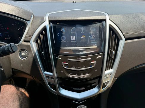 Used 2014 Cadillac SRX Luxury FWD image 30