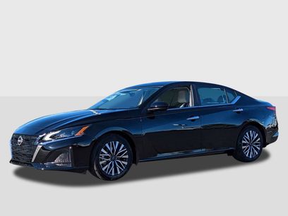 New 2025 Nissan Altima 2.5 SV w/ SV Premium Package