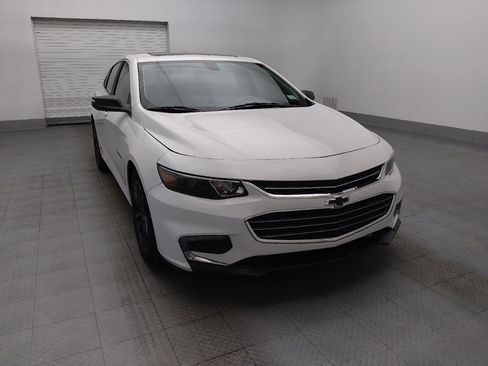 Used 2018 Chevrolet Malibu LT FWD image 14