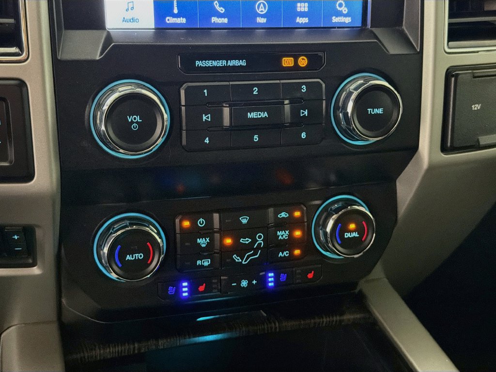 Used 2020 Ford F250 Lariat w/ Lariat Value Package AWD/4WD image 20